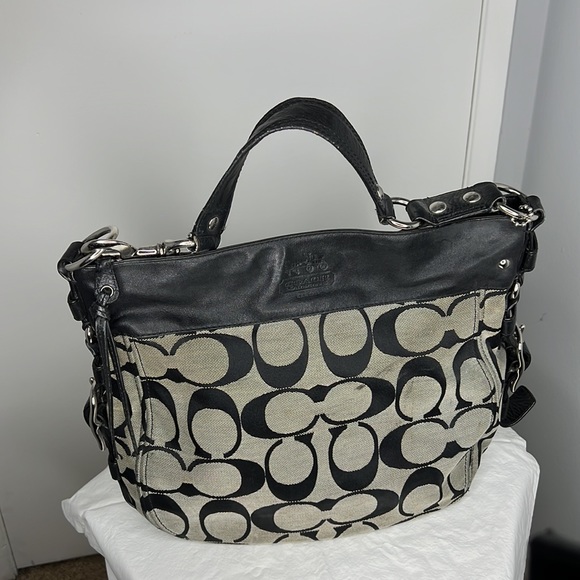 Coach black signature shoulder bag purse tote - Picture 2 of 10